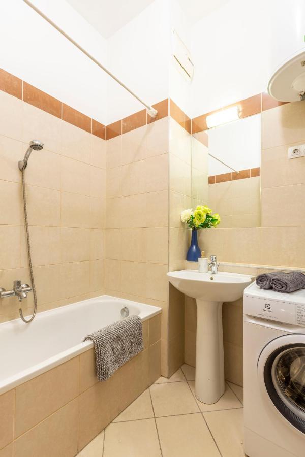 Apartamento Gozsdu Aparment By Quentin Homes *